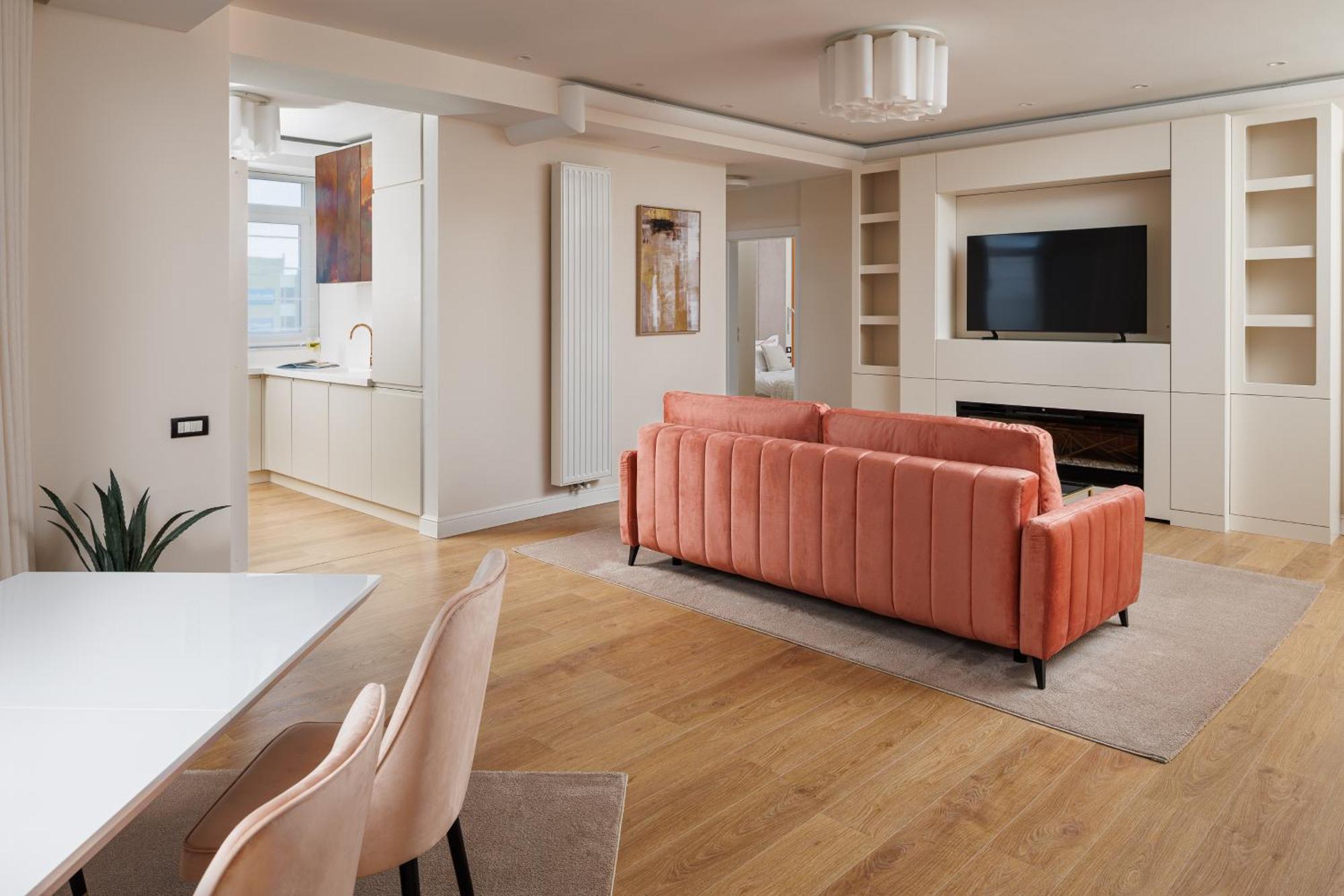Skylark Apartment