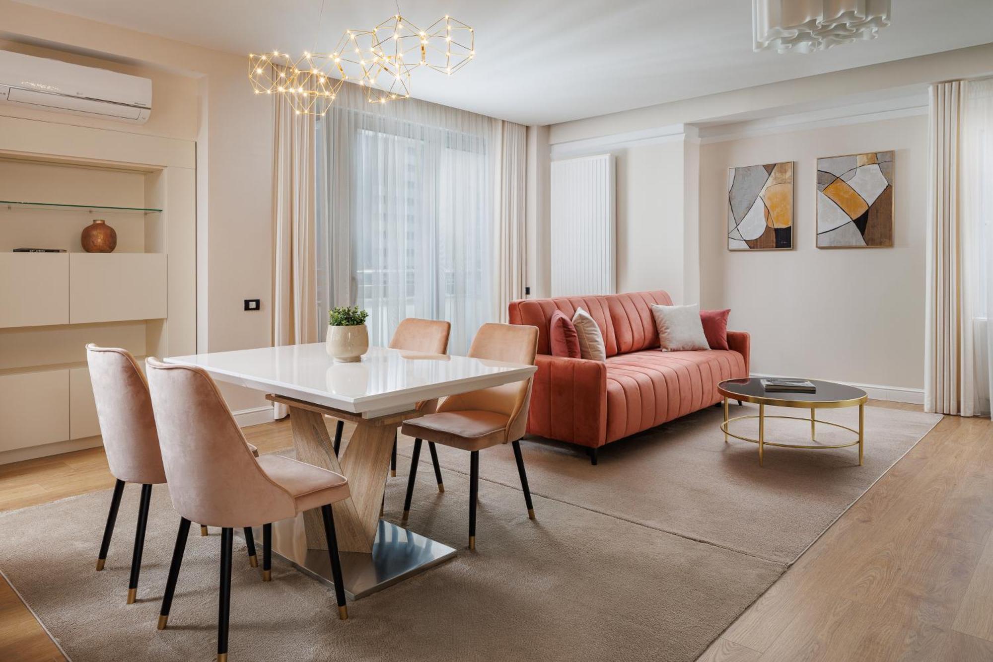 Skylark Apartment